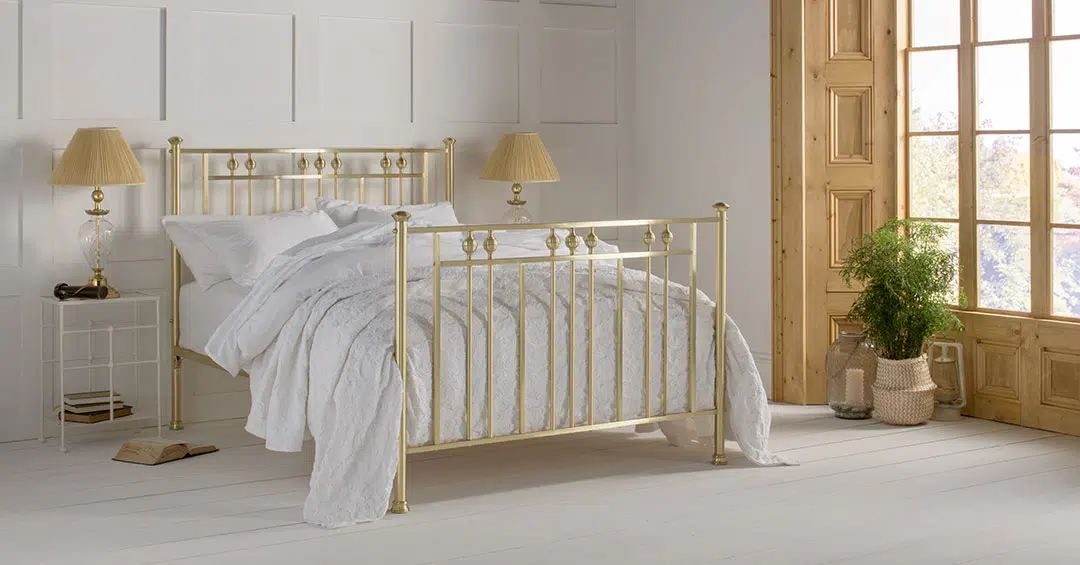 Brass-Bed_Rosie