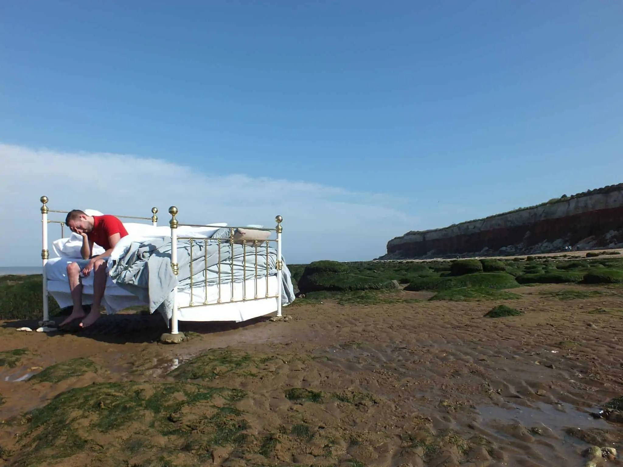 DSCF6392 george iron and brass bed on a norfolk beach