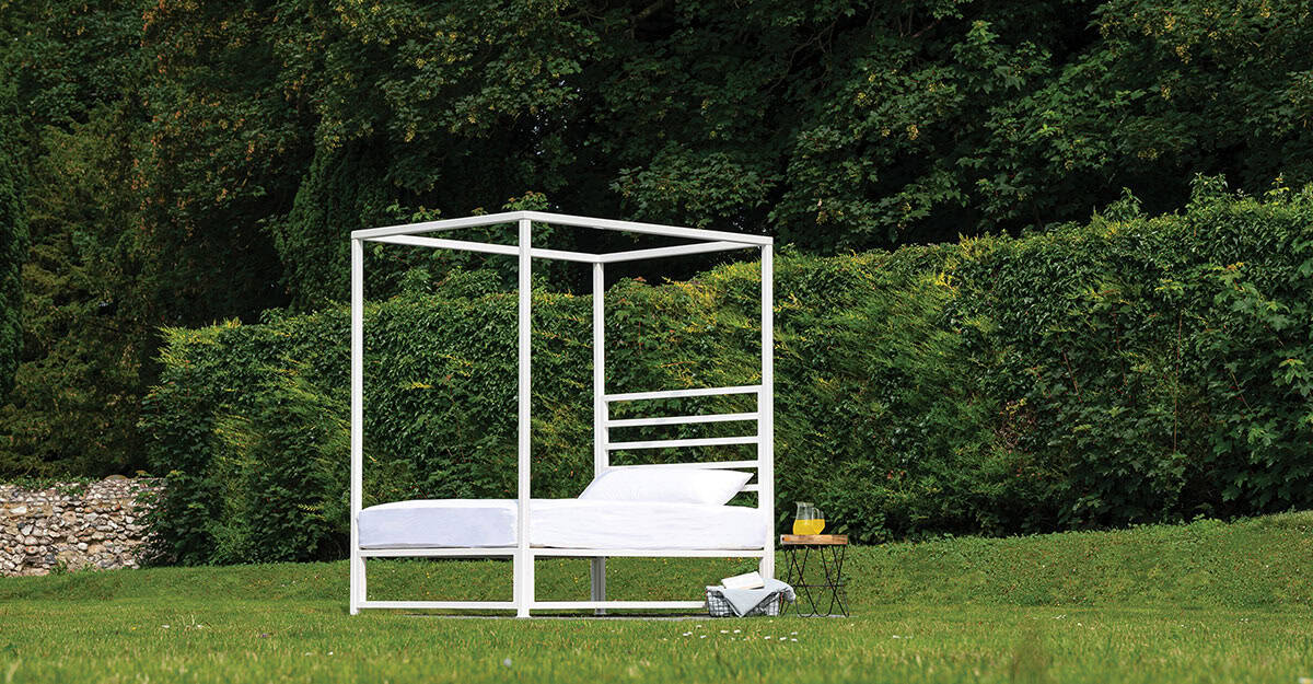 The Sunna Outdoor Four Poster Iron Bed Wrought Iron & Brass Bed Co.