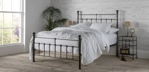 Sophie iron bed in black with round finials