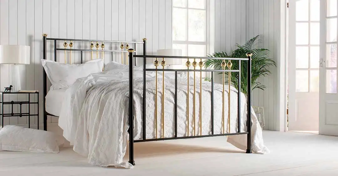 Brass-Bed_Dolly