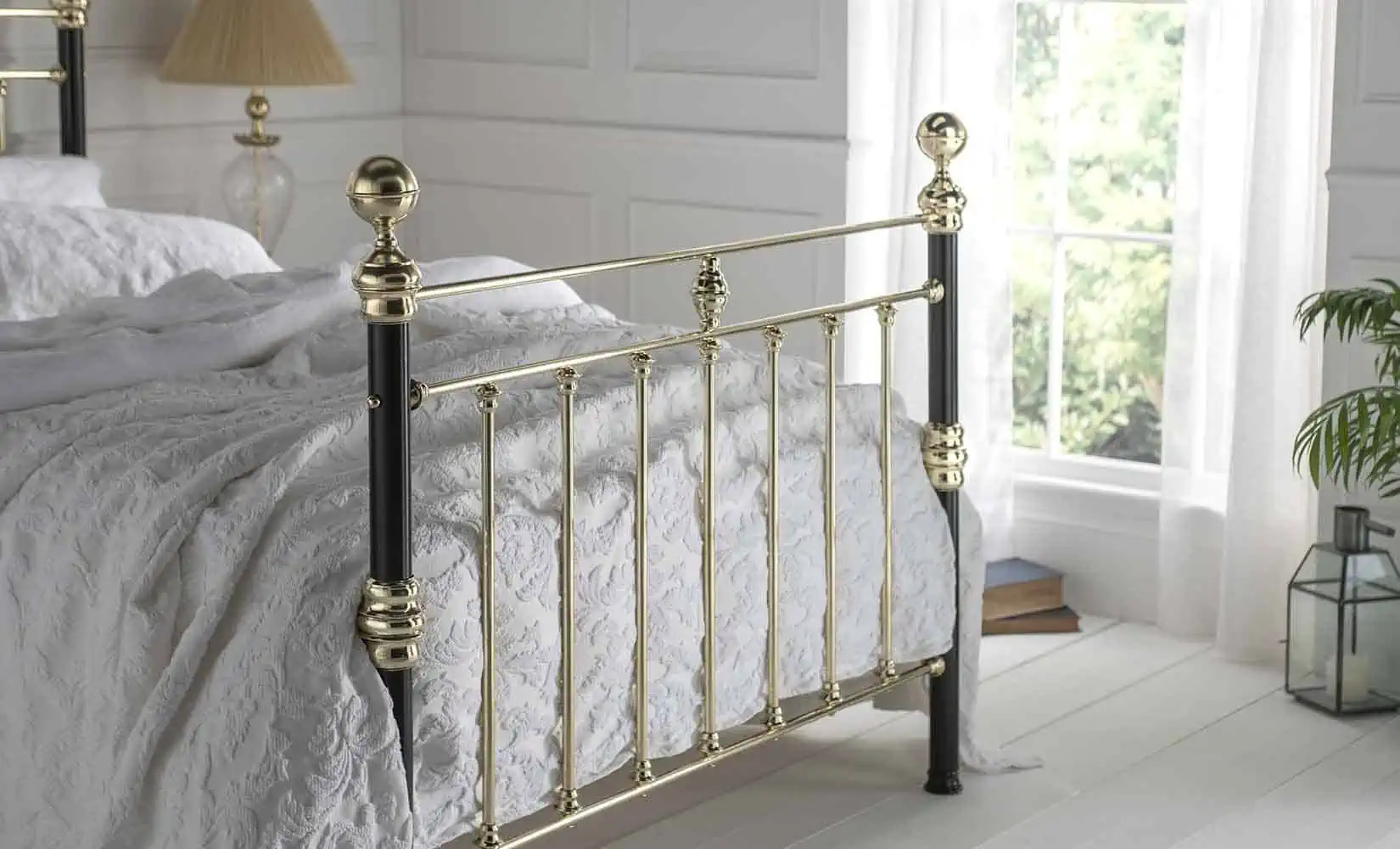 George_Lifestyle_Tailboard