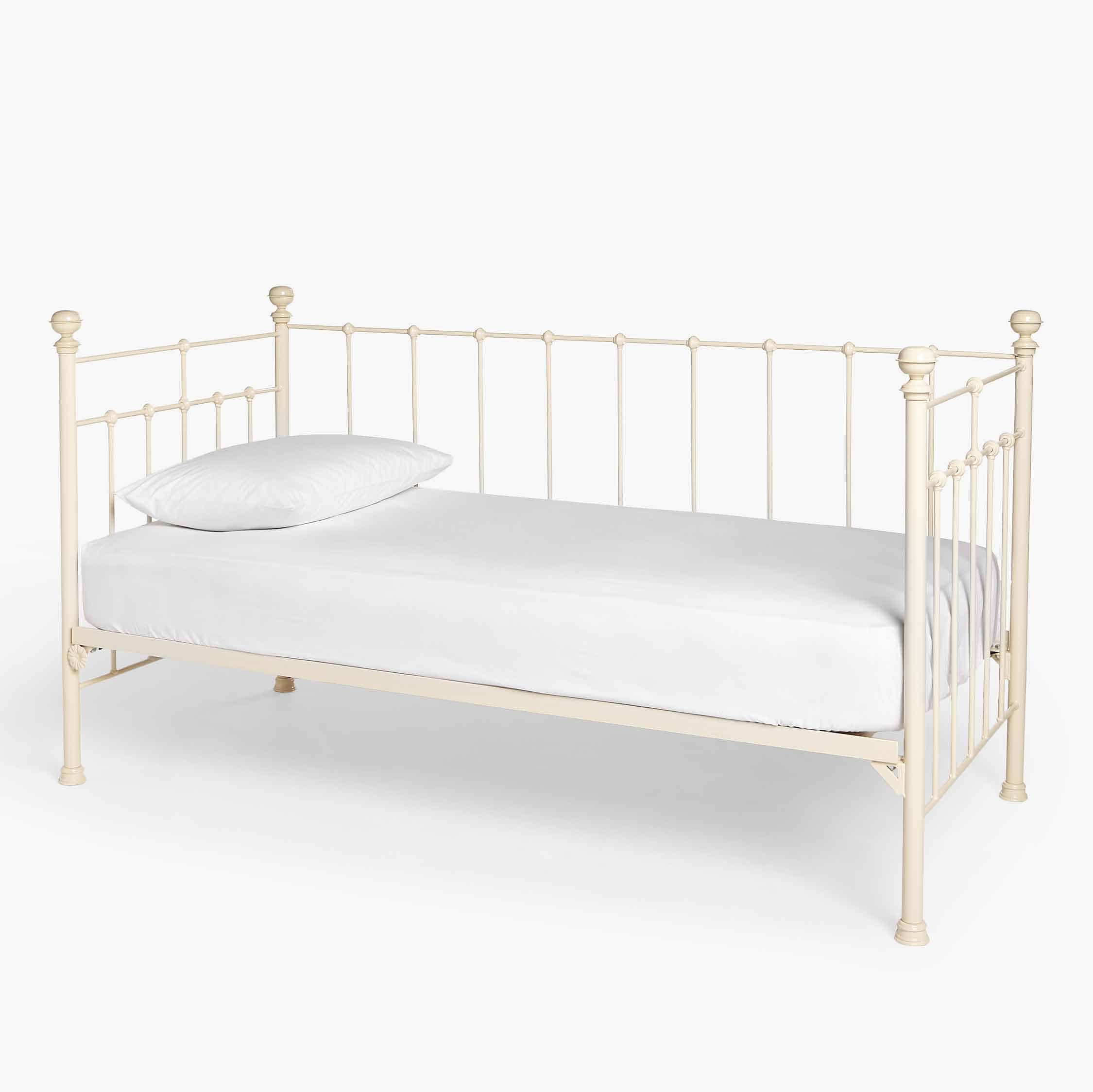 Sophie Iron Bed, Day Bed, Cream