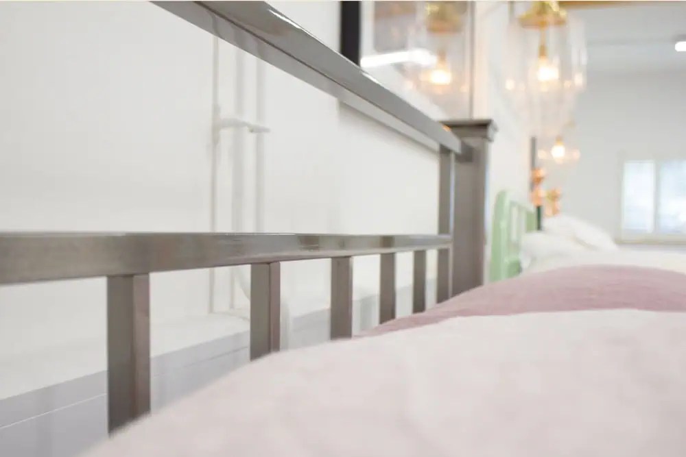 Clearance - Louis, Double - Exdisplay - Image 2