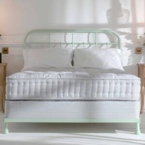 Divan Bed With Headboard and Bedframes