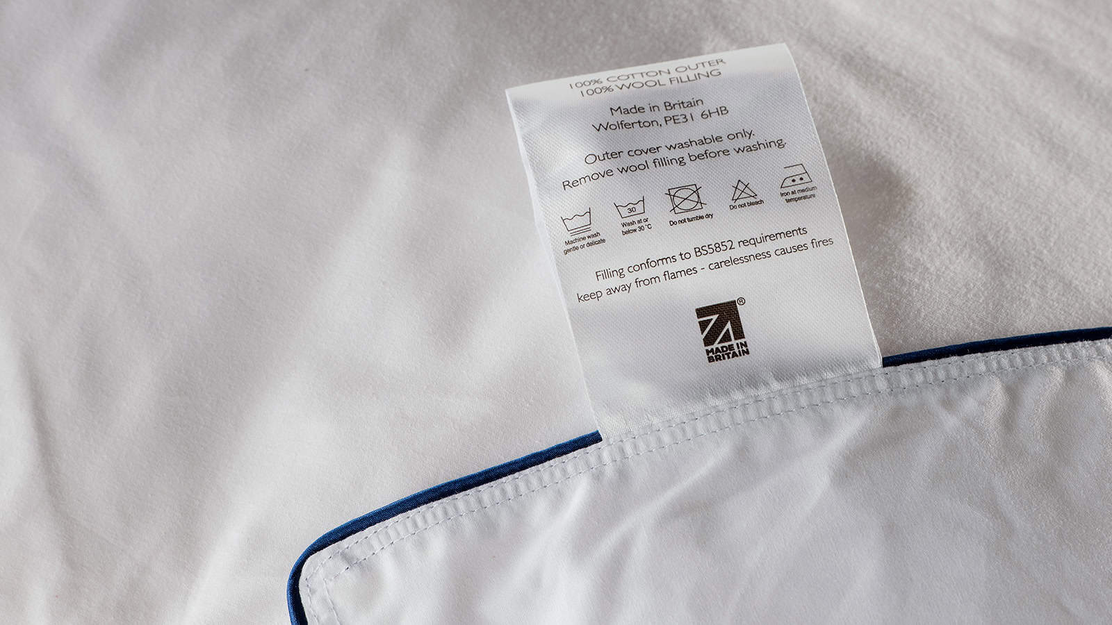 Traceable British Wool Pillow